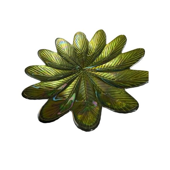 Carnival Glass Green Iridescent Leaf Salad Luncheon Plates Set Of 4 VINTAGE - Picture 10 of 12